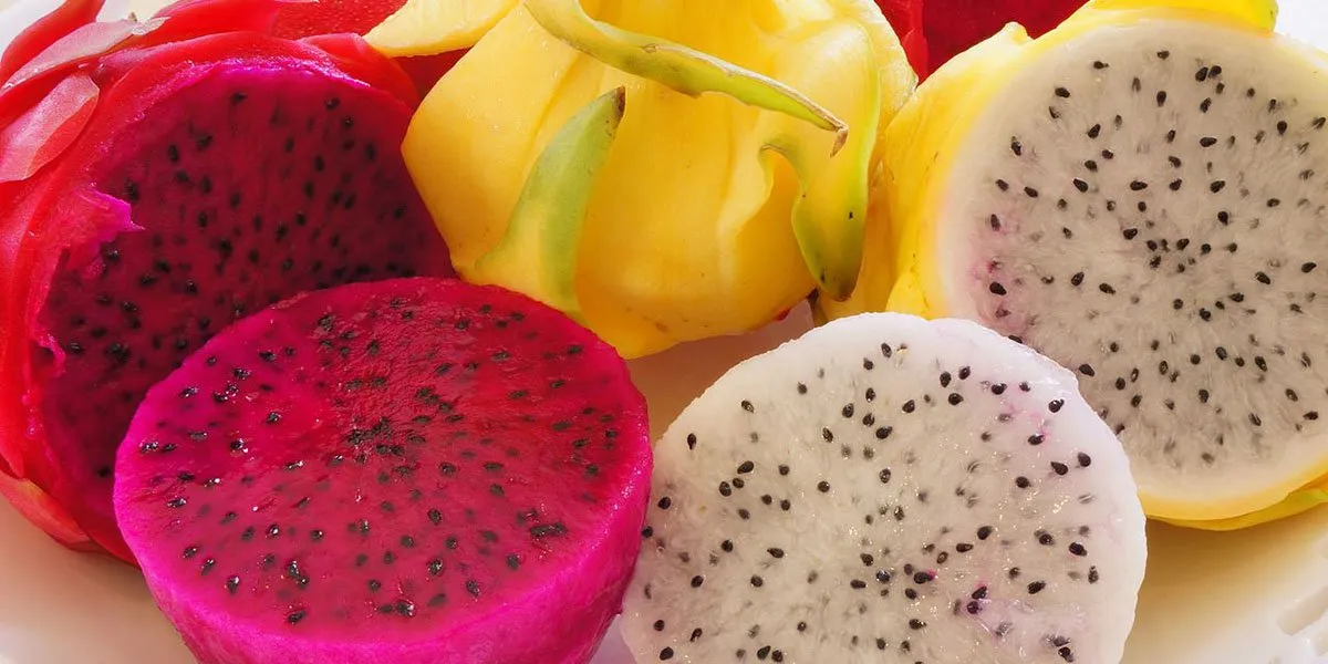 Yellow vs Red Dragon Fruit Differences